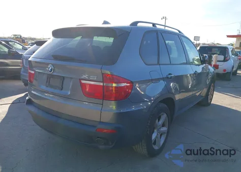 2010 BMW X5 xDrive35D z USA, uszkodzony, nr VIN 5UXFF0C50ALT85297